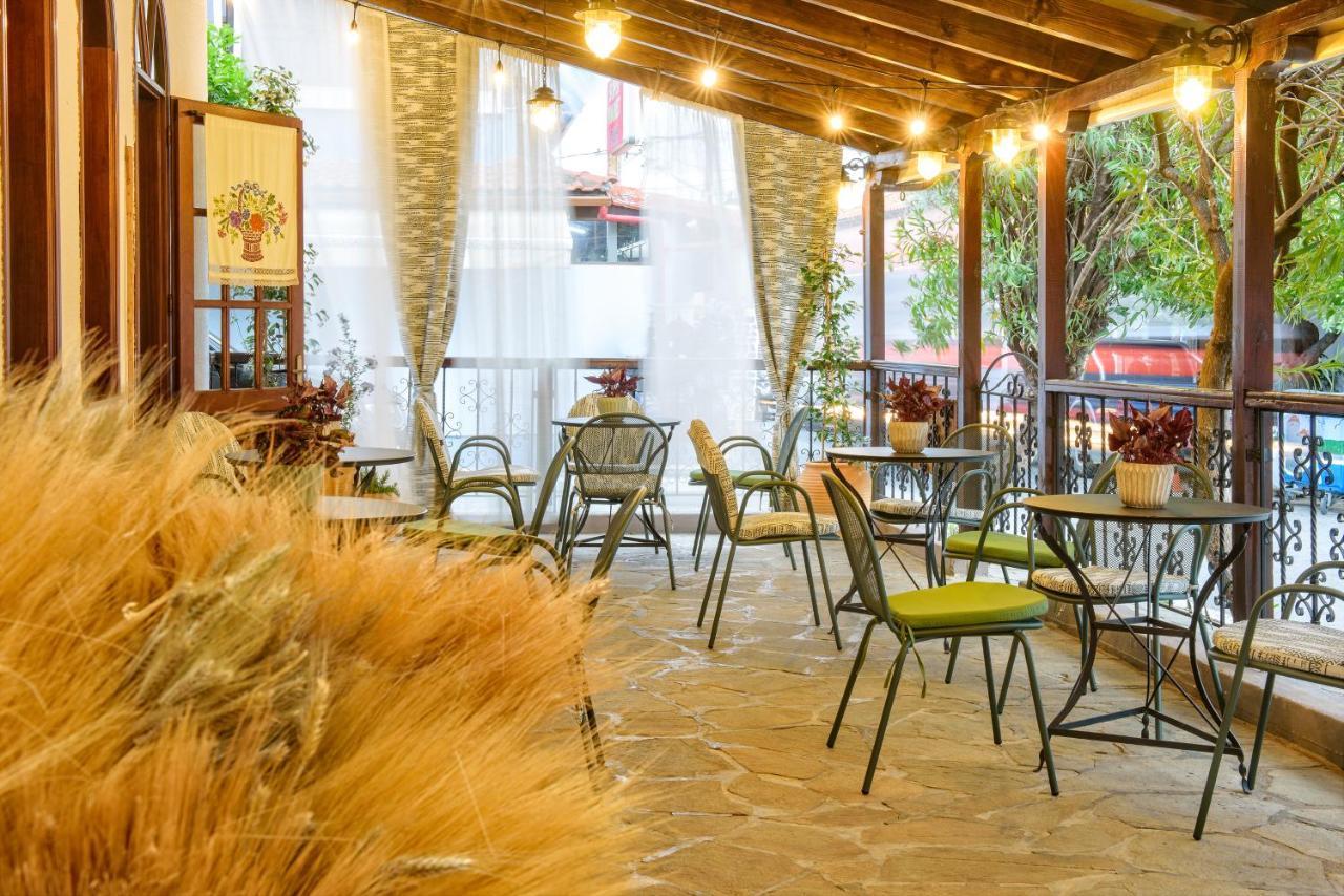 Hotel Theopisti Ouranoupoli Luaran gambar