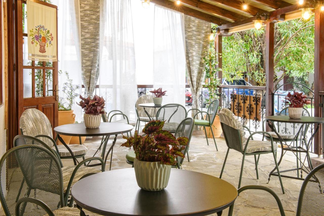 Hotel Theopisti Ouranoupoli Luaran gambar
